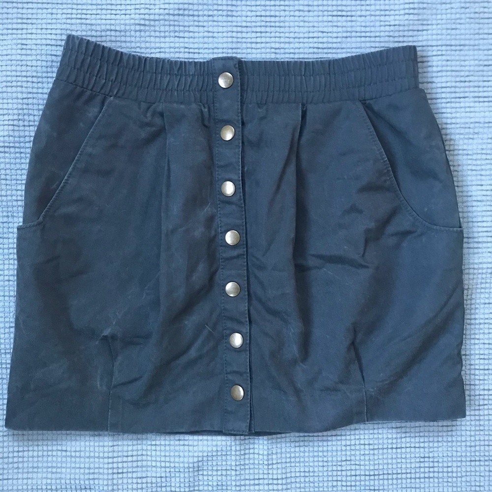 Divided High-rise Skirt | Dark Blue | Small
